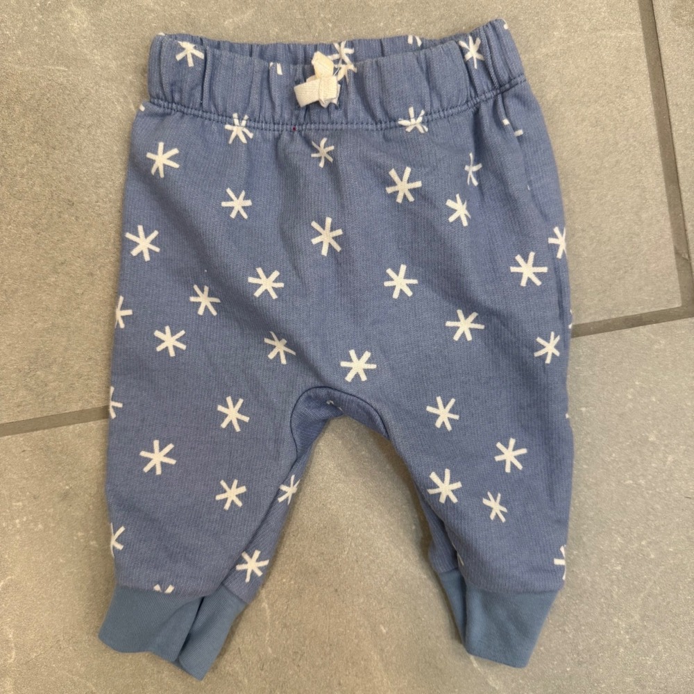 Cat & Jack‎ Baby Blue Snowflake Fleece Joggers Sweatpants 3-6M